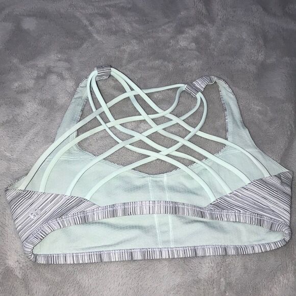 Lululemon FTB Wild Bra - Picture 3 of 6